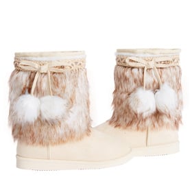 Justfab fuzzy outlet boots